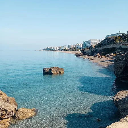 By The Sea Apartment *